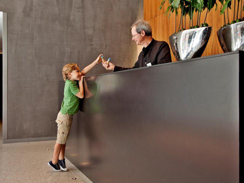 41E442EC5B497F964E748B4BCA3E8AF6