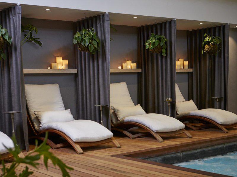 91B11F0ACA1F464B6E9779F7702853EE