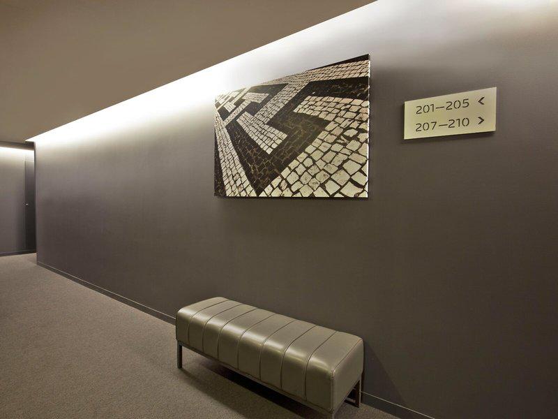 FFD503A4895B1E8FFD738E848928C83D