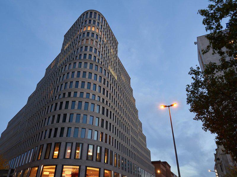 35BE4E361774B2FE4987E42C98697C47