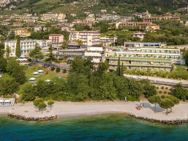 8566BADEAB0F282C8D5C89641EA9168E