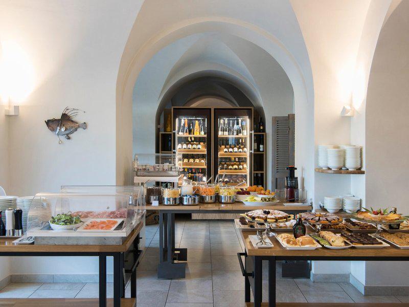 FA4A1CAFA430C2BFAAB2B698B3D07967