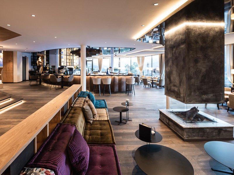 8ABC0421F4D12D9A837D0BF2379DADB3