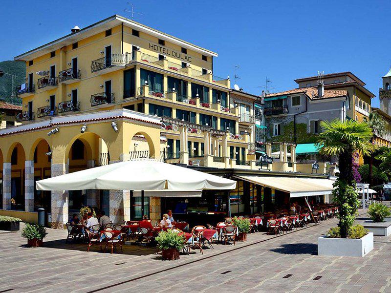 CC4854D5D53F4F45ACAB974D4A8A42B5