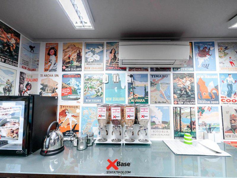 23B93E7FA03F70920D60128A1AA12F6C