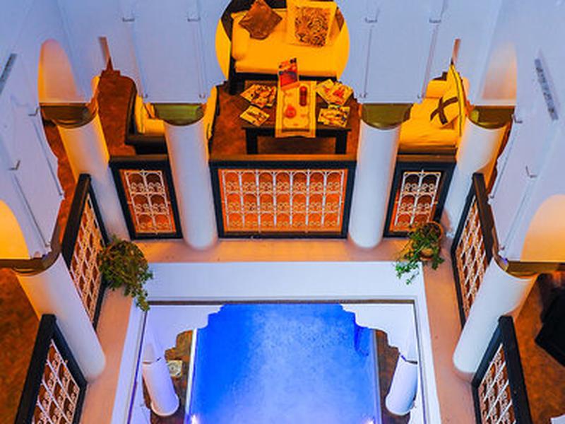 E348BD51B82F2A439B7F705CC17276CF