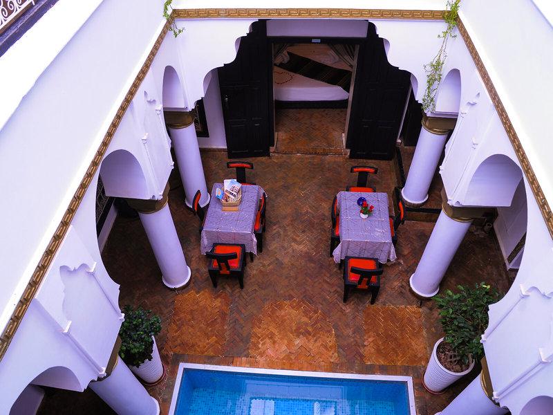 9FEADB6699323420C8A8C448ABB3AA74