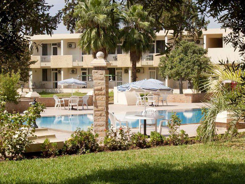 CC30A812BC36B426E1445B558B3ED12C