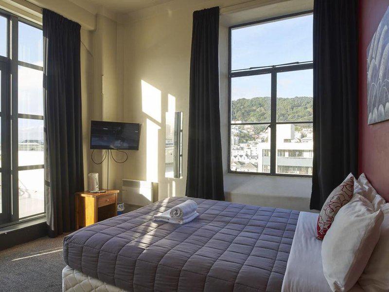 DAEC621EB8C453E8F56C732860A9D87B