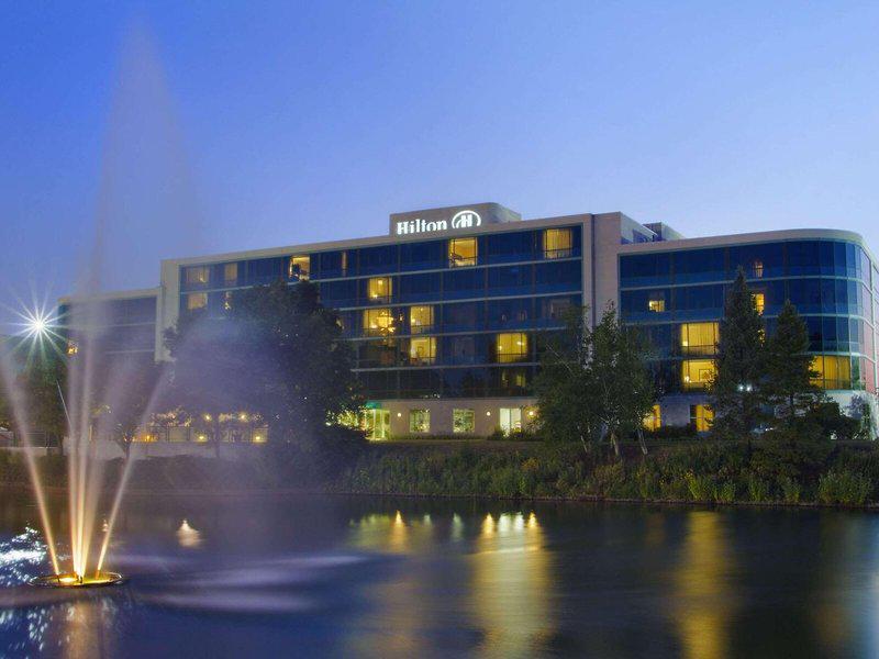 67C2D3D30FA7ADDEB6C88587B7D83DBF