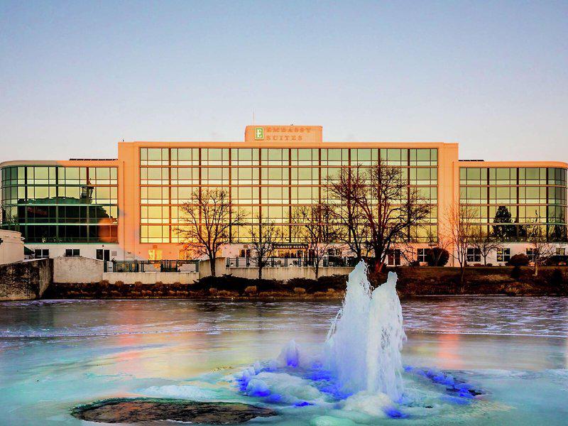 FCE9AE980860AB862EA8525F694E1EA3