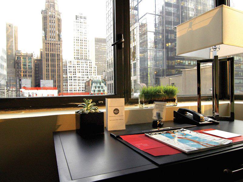 9836450F433F3E38EAE24D000329C587