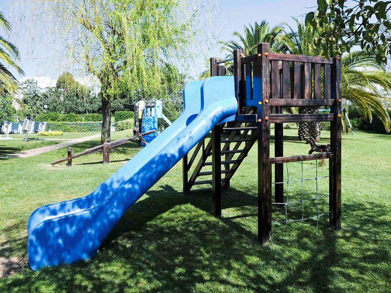 929D2DBF49EE4620513E56E96958B880