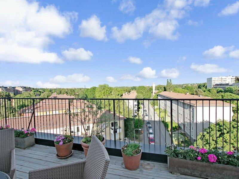 C2BBCCCB937BD28B4993888E98820726