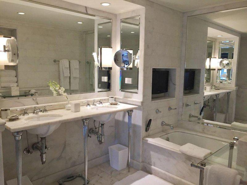 944CDCDFCEBF1BB786FA1D2BBC0A891C