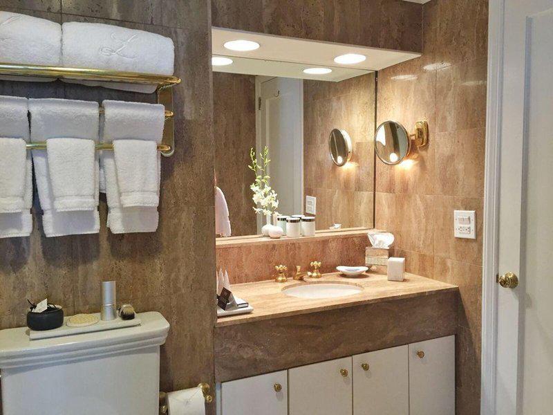 94995C6FBF571C4A11E54D826C963D30