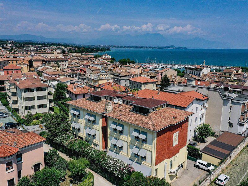 CD40A36B132FA710FDDAF96DE333E1FD