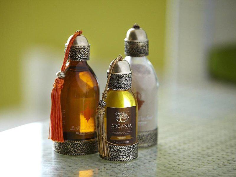 4F3A98A214040525F8B7C93953573FFE