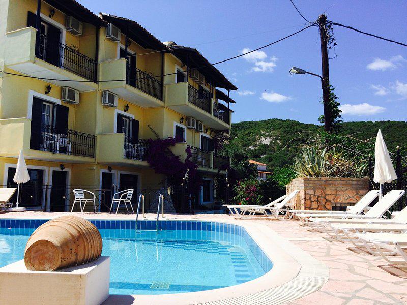 12C231A599A334057A4CA4C9DD985376