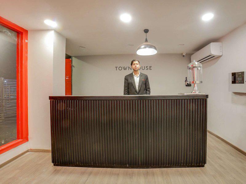 86555C156847CDDD6626F6E2E3AEDF9C