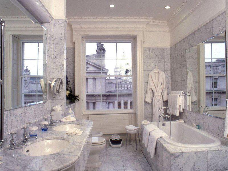 23FE379344B5C4D2DB5871E0DA237CC6