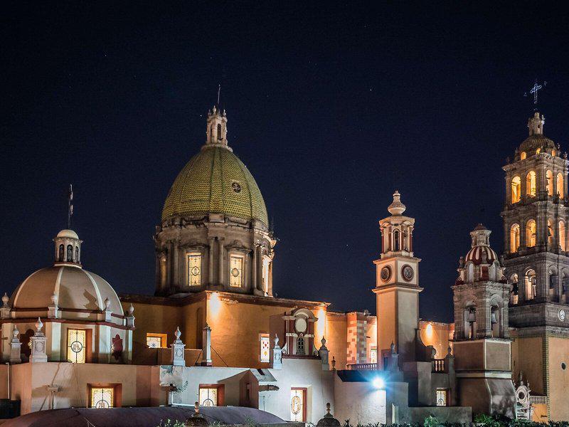 F10D13EBAC72D5AE3B586C6F5235A2C7