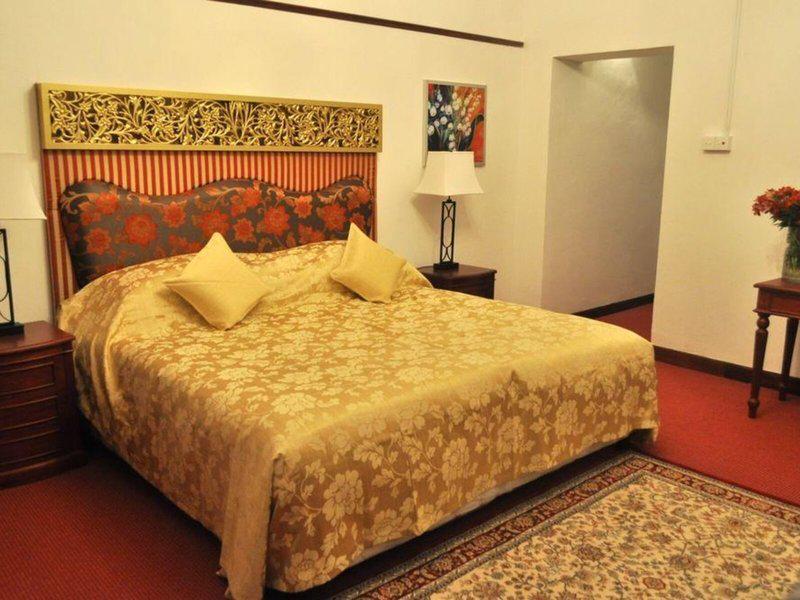 4B9BBBFDC7A39297D4215536383D8C5F