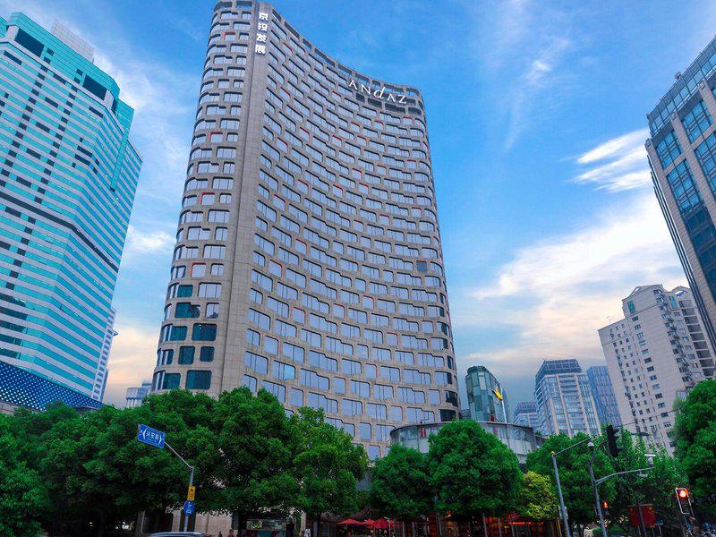 B46B6AE1C2C4BEDB2B359A2A6C94FCE5