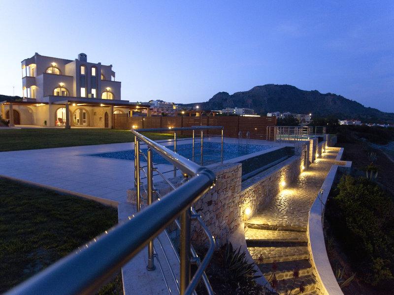 E6675B39F2C8471884A04A78D84BA02E