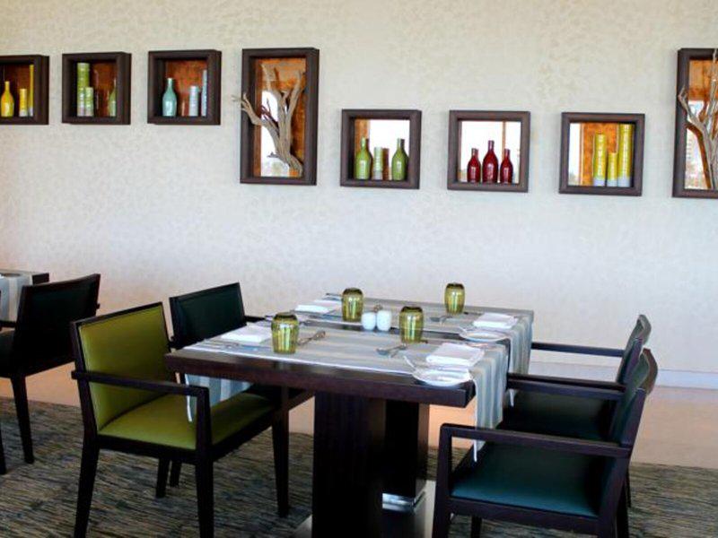 9CF938EF5C11FB4DE7C90397D3D8F968