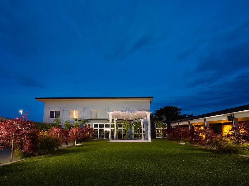 1963B1C988178CE40F71DB5A9DB4DE9E