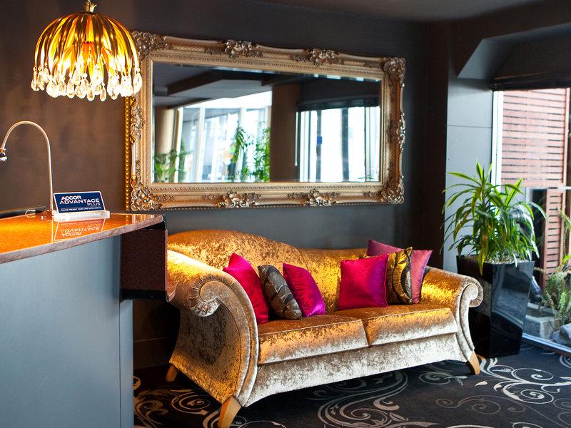 47EBEA5FAF7660F50650FD2454CD3C44