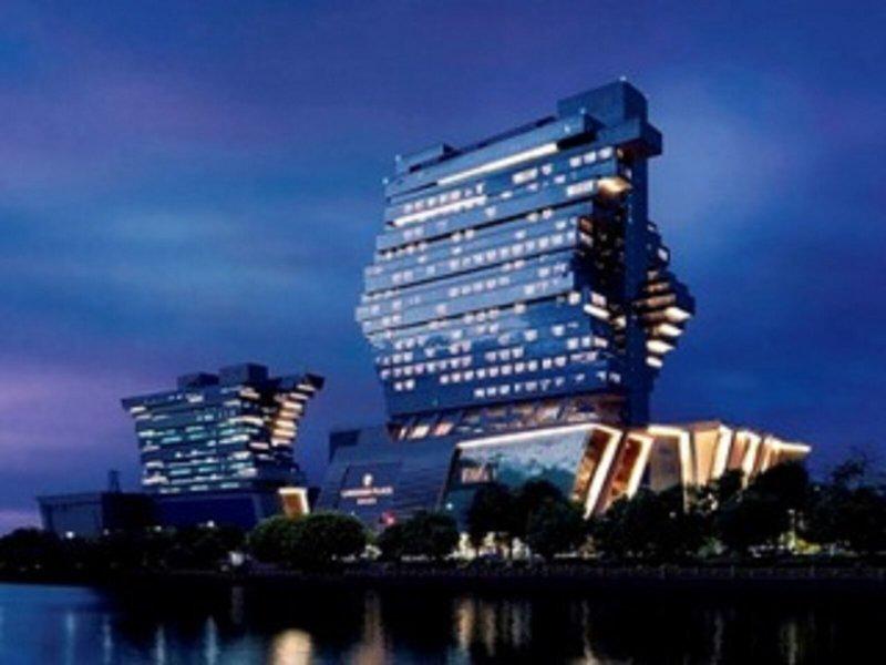 CD0BA4AB0A26F640E0684E1188237D53