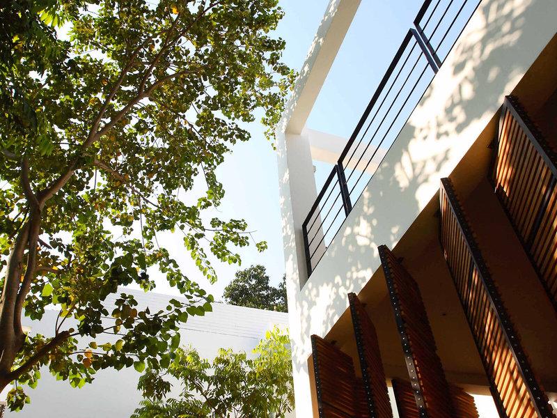 52E6C676C00B538D2C02B122CB92E291