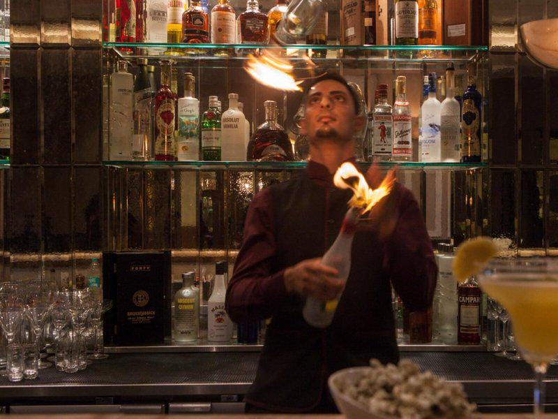 F19283F694780772D0C77B6732B17051