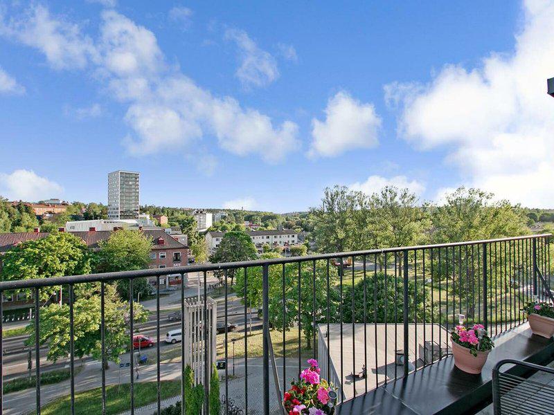 D2987ED9C99DE0A58D6189066B2CED2D