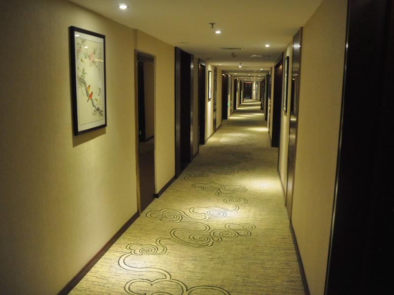 71389A8A3C27C404AD20AD6572E57A62