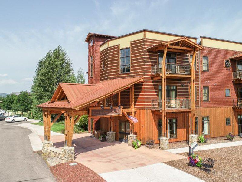 2FD9D29A6D94E84A81A5BB09AD5FCC17