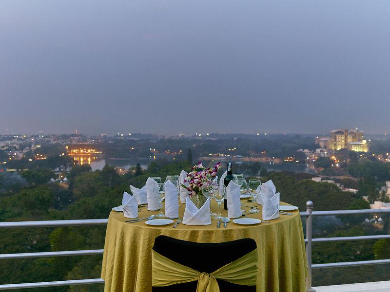 F145D1FEBF0E90F7346DA431F93C5351