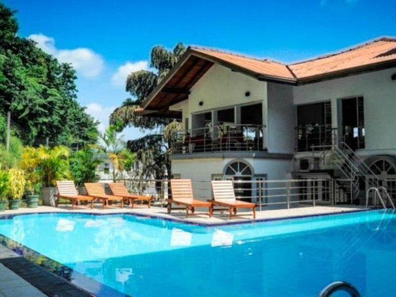 B31273E735F5E99ED985CC7FB68E0A0C