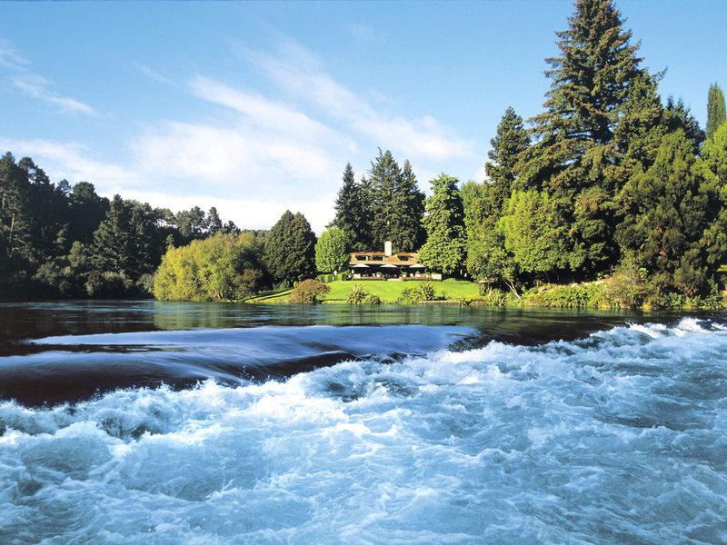 596E1E132B3EE013E93C1ECC0DE9758C