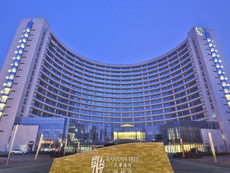 E3CE22F9F3B6131495CC33B7FBA3474B