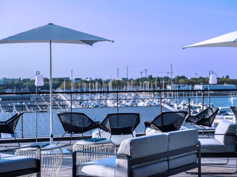 AB906A6EA9906F17170DC88A81138F4F