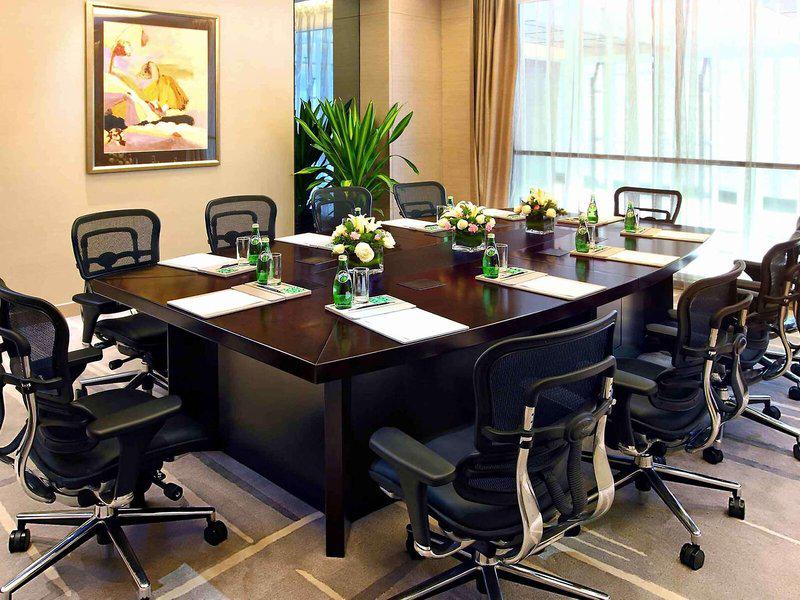 70BA1655D0EAFB31A718F555E45F35BC