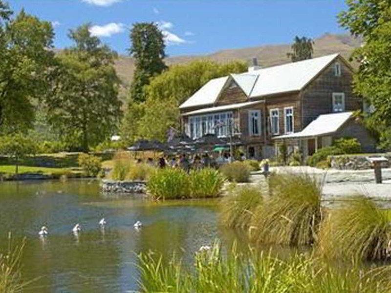 230A2B41A0862F47757A7CD12EF2BD54