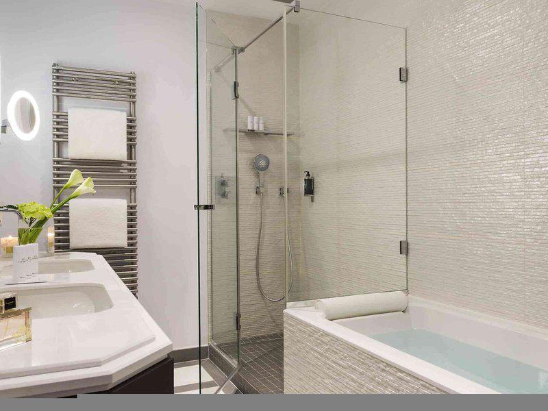 66EB5CB985847230C933F33CE00AD78D