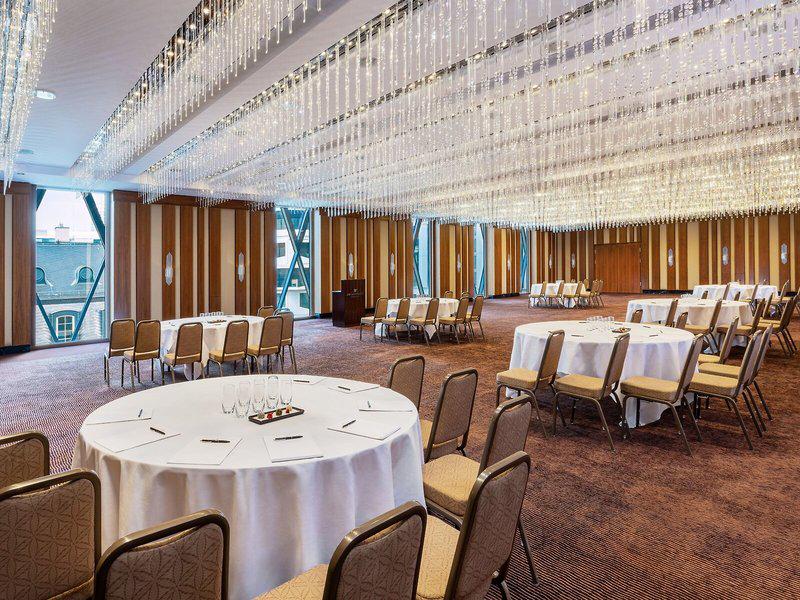 66DAF24B0A1F4E6A20986BD4D284C472