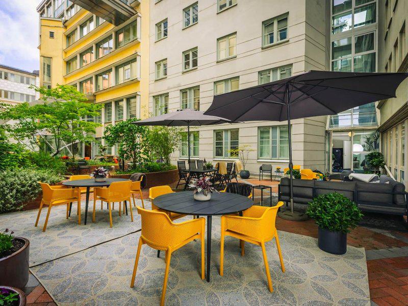 8EB37EEB2640857BCBC194A62C048B56