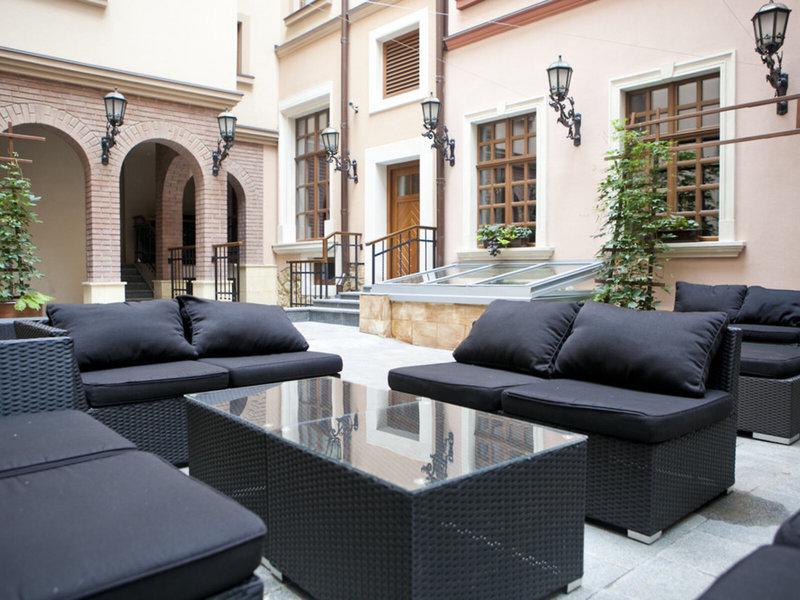 C86F71F9469B83174607F1B402BBD731