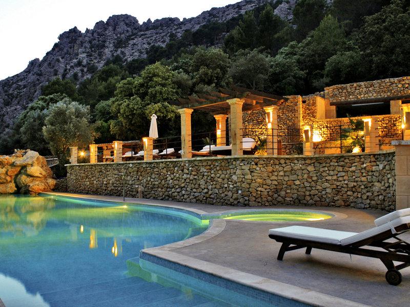 2F6FAA2275AB6CFB3576AAFB9BA9B99C